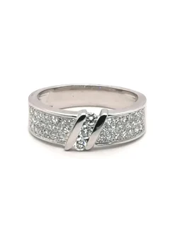 Bague Brillaxis trilogie accompagnée or diamant