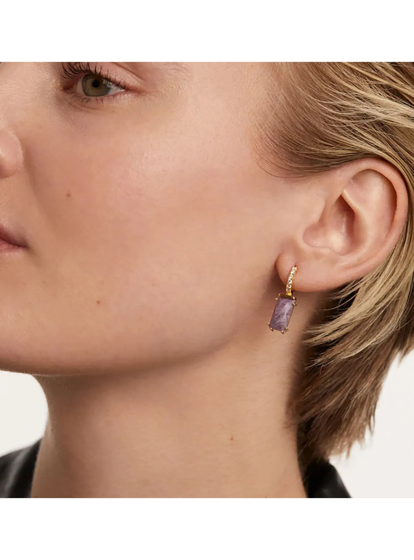Boucle d'oreille individuelle PdPaola Kaori Charoïte