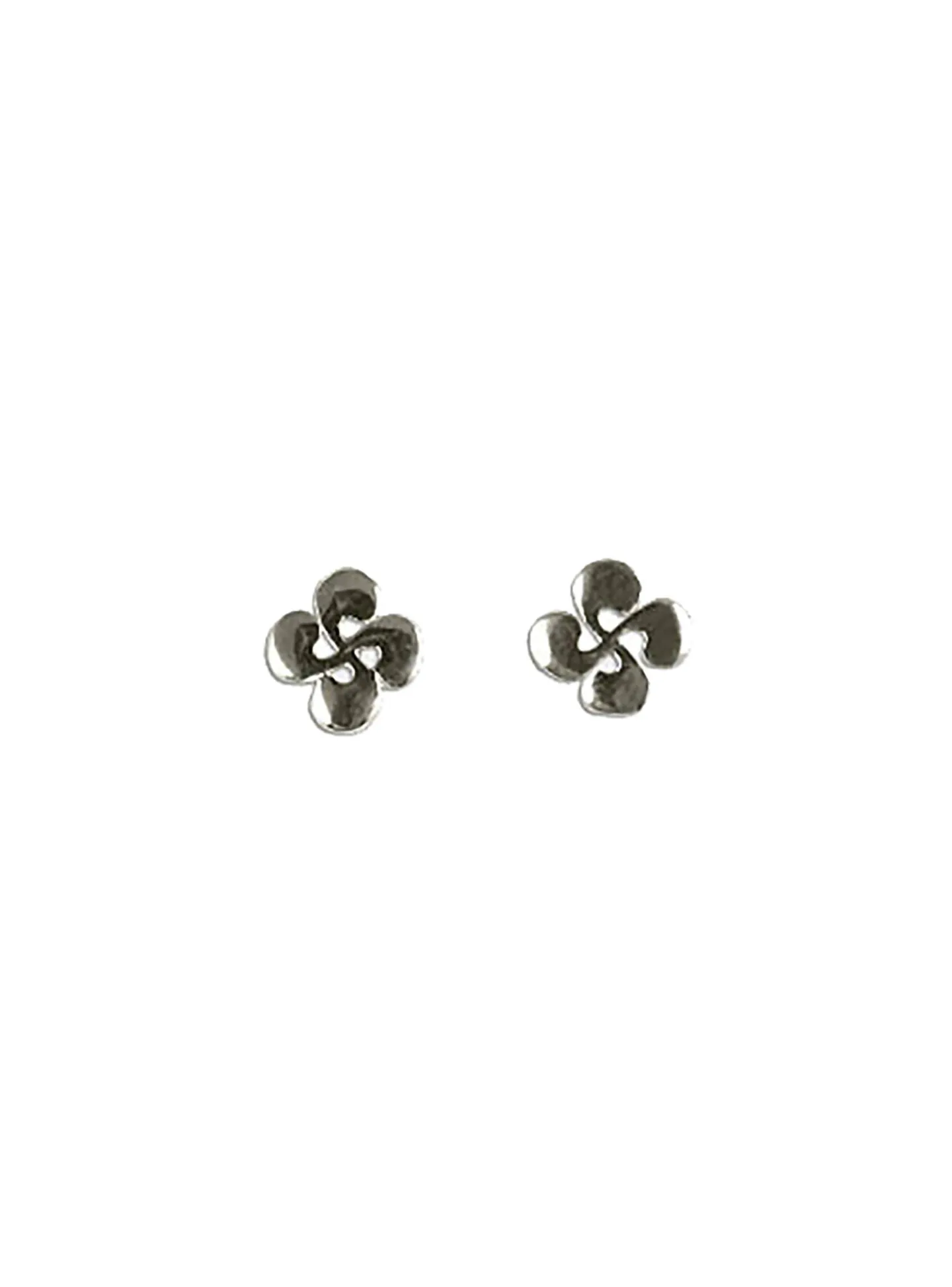 Boucles d'oreilles croix basque plate 8mm