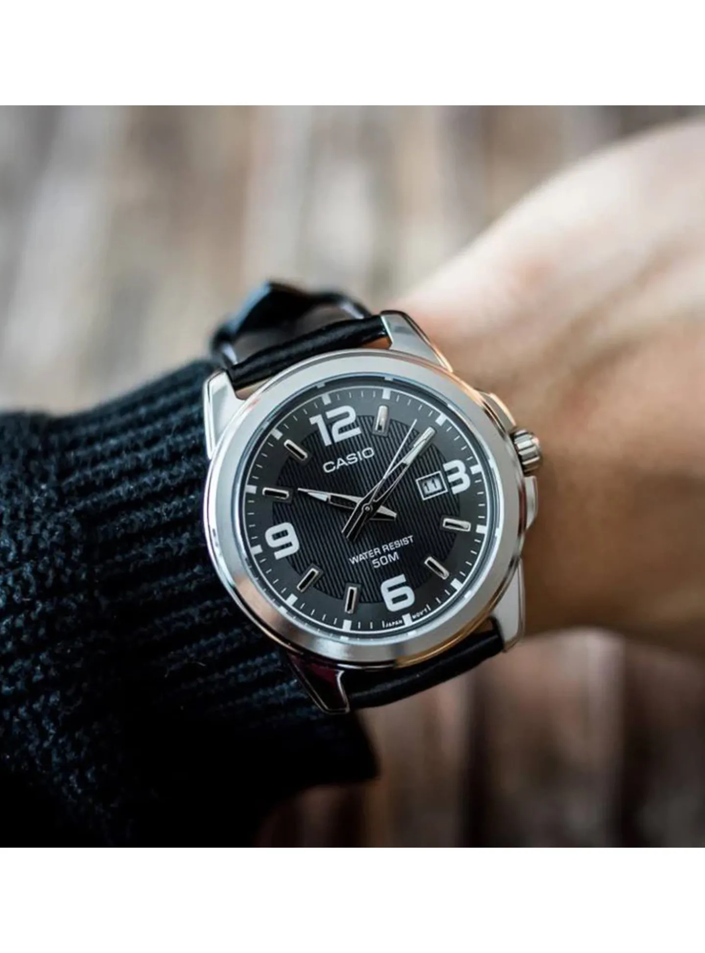 Montre Casio classique cuir noir