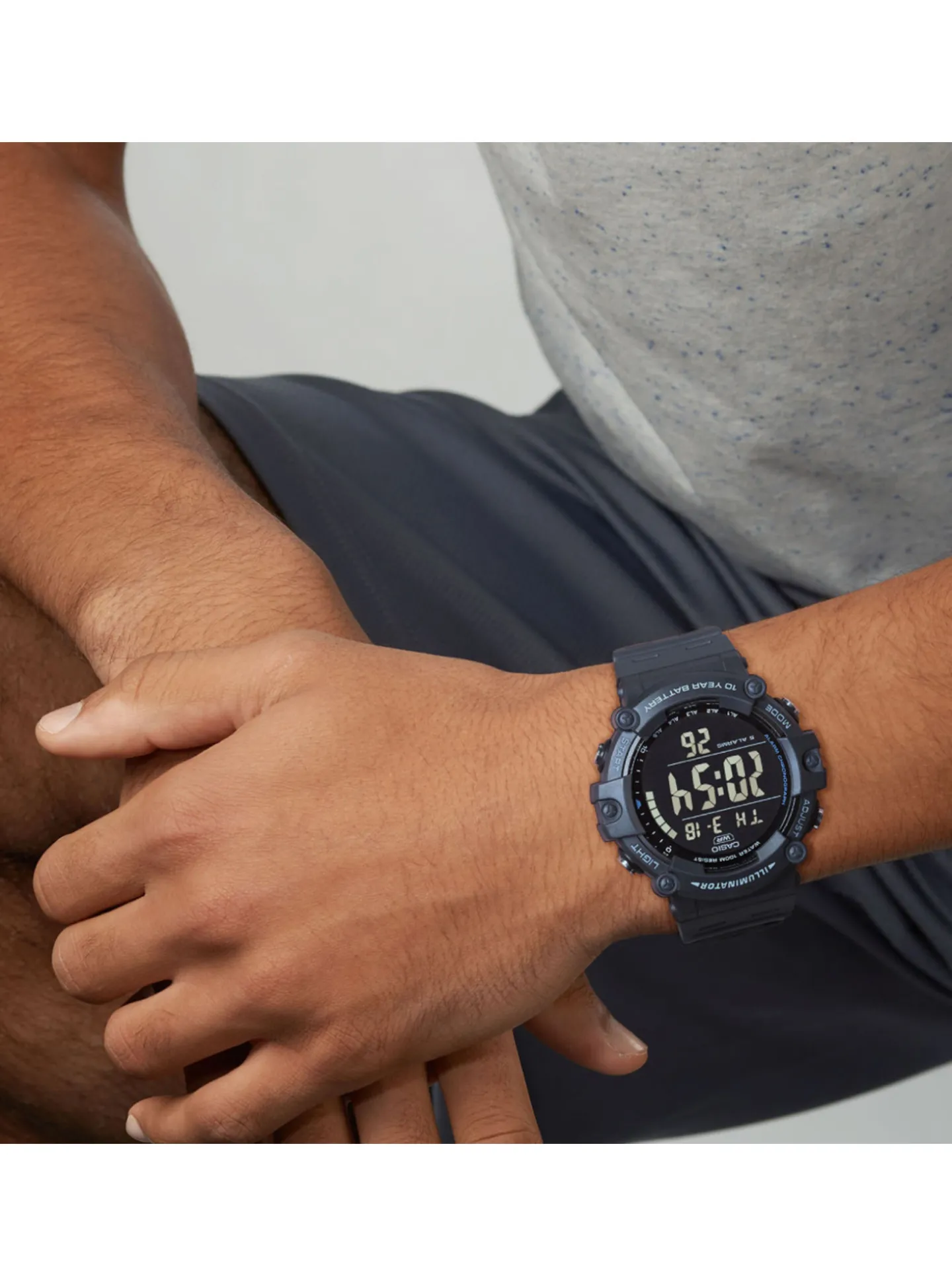 Montre Casio digitale noire