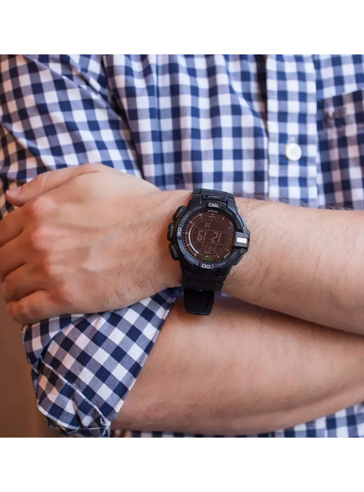 Montre Casio ProTrek résine noire