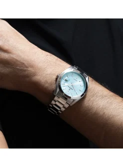 Montre Festina acier cadran bleu ciel