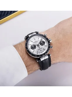 Montre Herbelin Edition limitée 209/300_x005f_x000D_Newport Heritage Bicompax